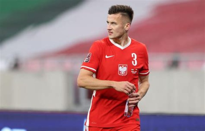 Wesley Johnson Age, Wikipedia, Biography, Children, Salary, Net Worth, Parents.