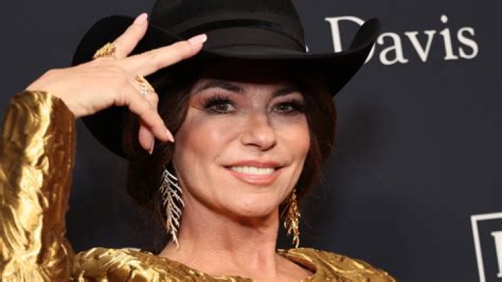 What happened to Shania Twain’s half-brother Darryl Twain? Narcotics possession explained