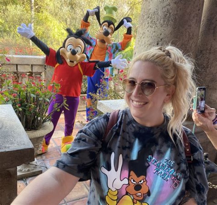 What Is Buzzy Cohen’s Net worth? Everything To Know About The Recording Music Industry Executive