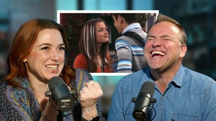 When did Lucy Hale date David Henrie? – Celebrity