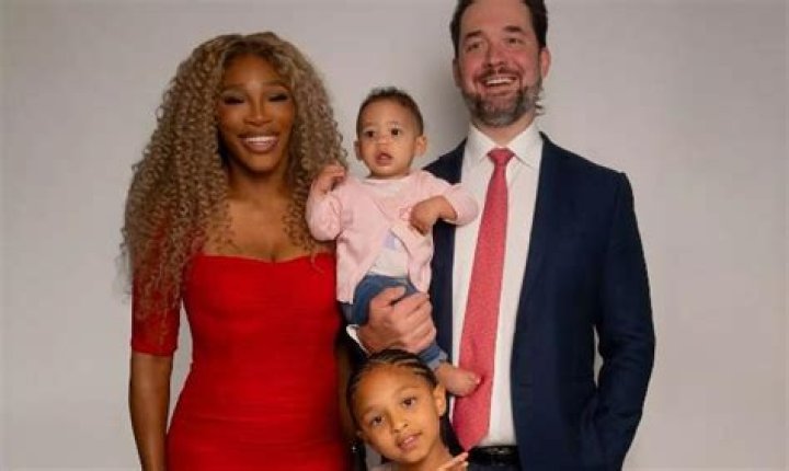 
Who are Alexis Ohanian Parents? Where is Alexis Ohanian Parents From? What is Alexis Ohanian Parents Nationality? 