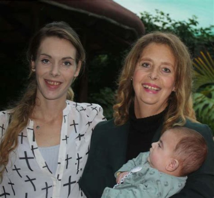 Who Are Jana Bezuidenhout Parents? Meet Mom Heide Bezuidenhout And Biological Dad