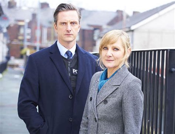 Who Are Lesley Sharp Kids: Zachary & Gabriel Gleaves