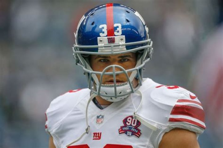 
Who are Peyton Hilliss Parents? Peyton Hillis Biography, Parents Name, Nationality and More 