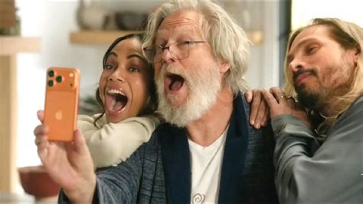 Who Are The Actors On The T-Mobile Commercial? – Celebrity