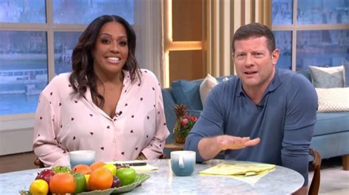 Who Is Alison Gold Dating? Boyfriend Age and Parents Details To Know About