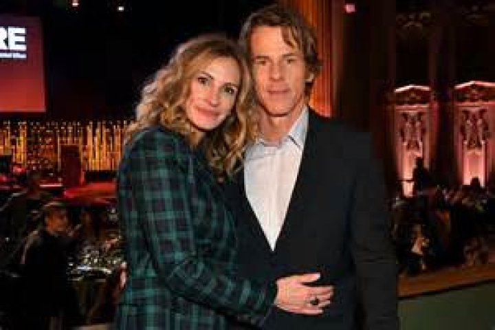Who is Daniel Moder’s wife Julia Roberts? Wiki, age, ethnicity, wedding, children, Instagram, net worth