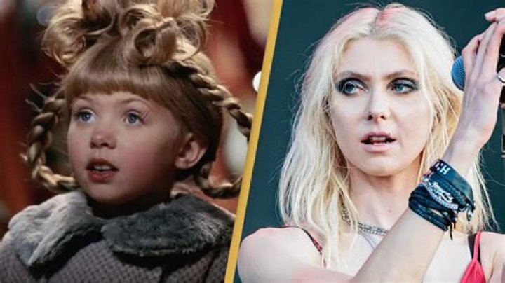 Who Is Dollypartonwannabe02 TikTok Aka Emma Lou? Age Wikipedia And Instagram