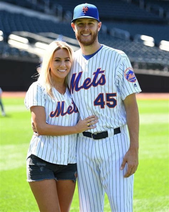Who Is Dominique Rizzo? Meet The Gorgeous Wife Of Zack Wheeler!