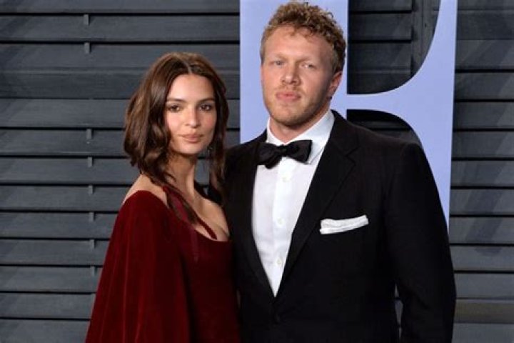 Who is Emily Ratajkowski’s husband?