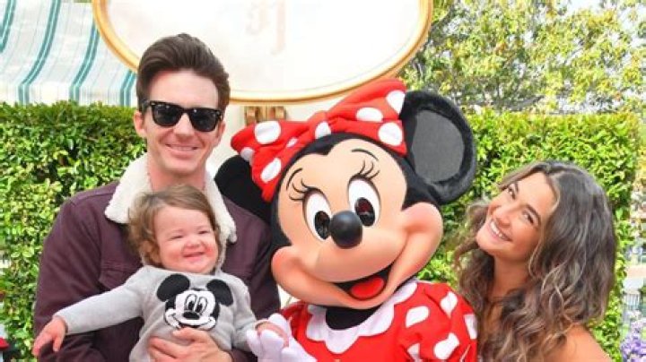 Who is Janet von Schmeling, Drake Bell’s estranged wife?