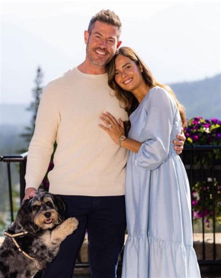 Who Is Jesse Palmer Wife Emely Fardo? Everything On Her Net Worth And More