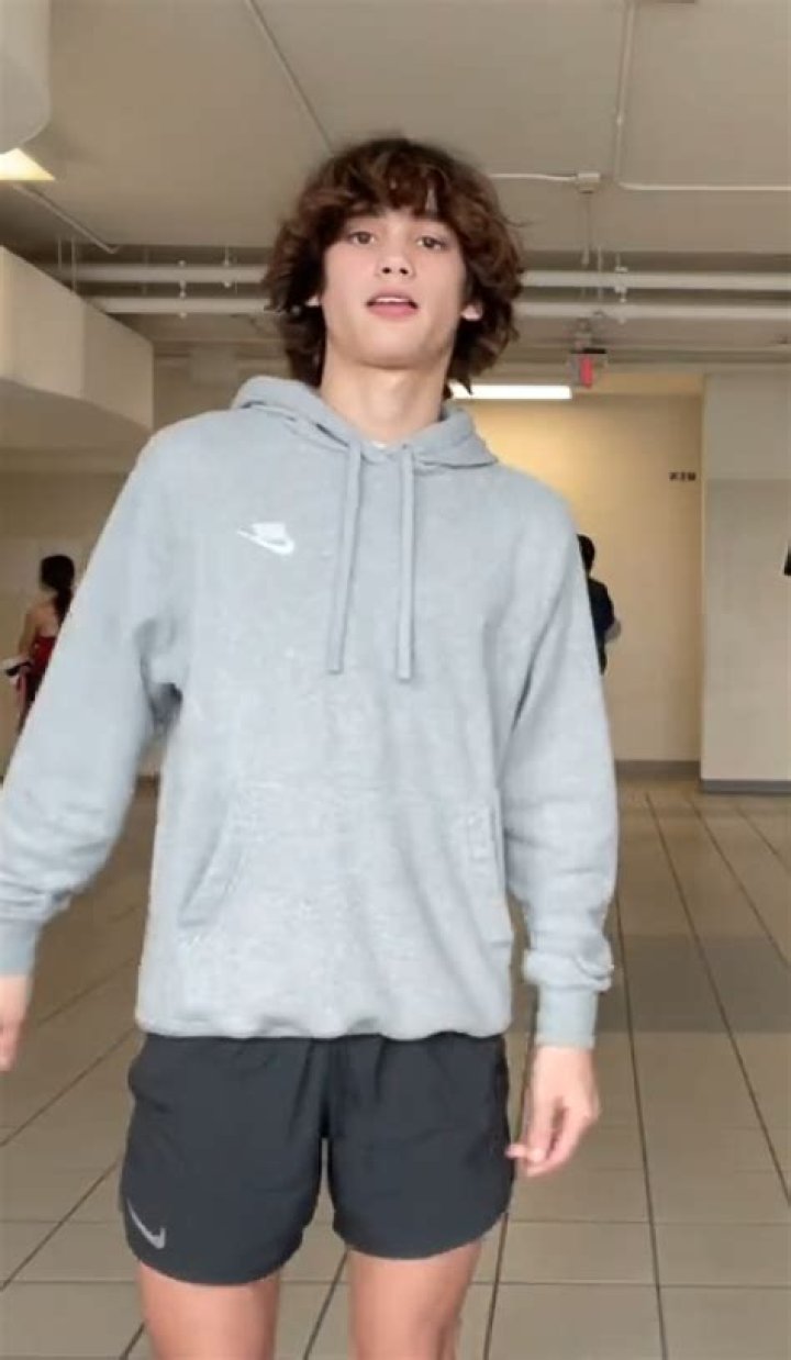 Who Is Joshua Modern Love? – Celebrity