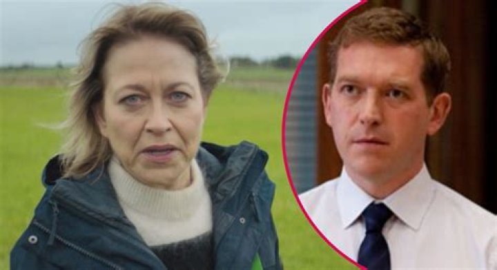 Who is Karen O husband Barnaby Clay?