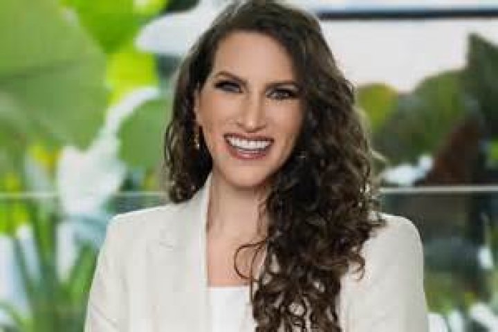 Who is Kathryn Gallagher in You?