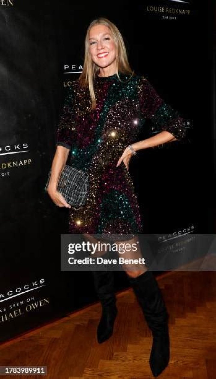 Who Is @ladyofthemanor77 AKA Hayley Karseras? Everything On Fashion Designer
