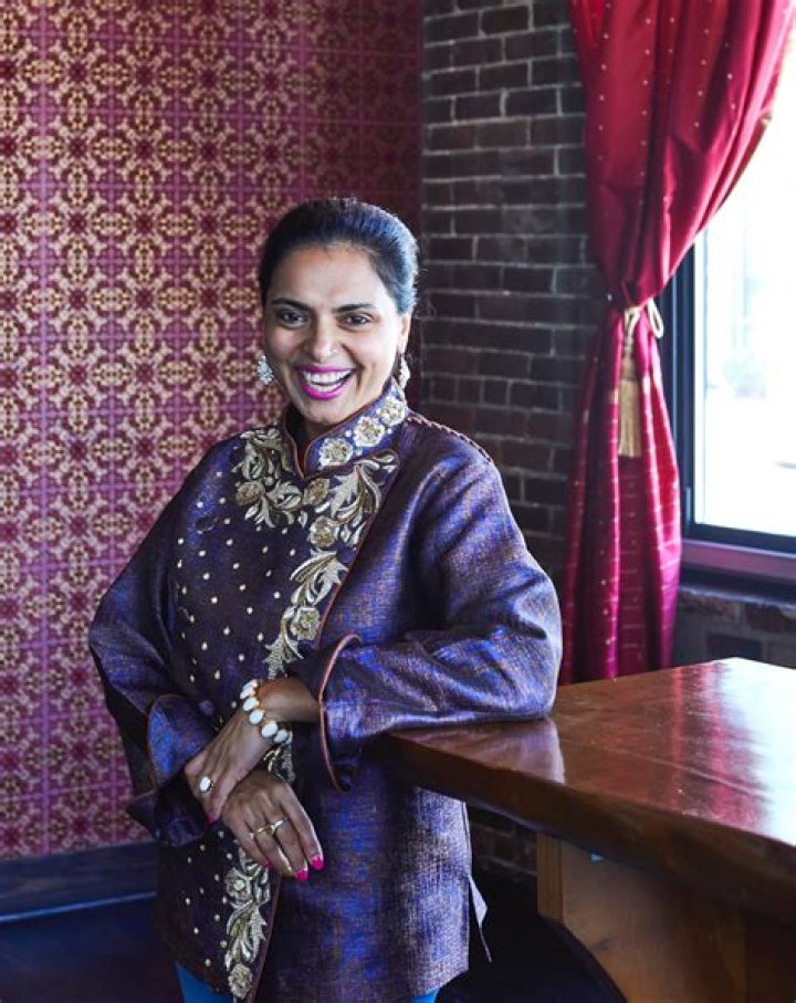 Who is Maneet Chauhan husband Vivek Deora?