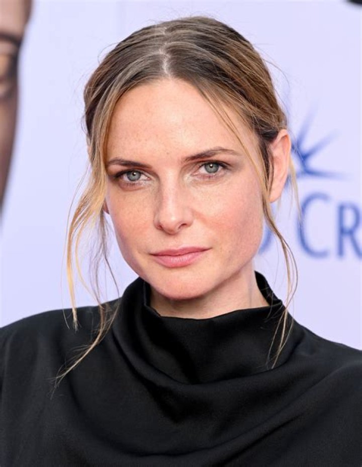 Who is Rebecca Jones? See Net-worth, Quote, Awards, Fact, Wiki