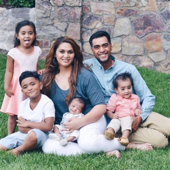 Who is Tony Finau sister Kaylene Finau? Bio, age, profession, family, net worth
