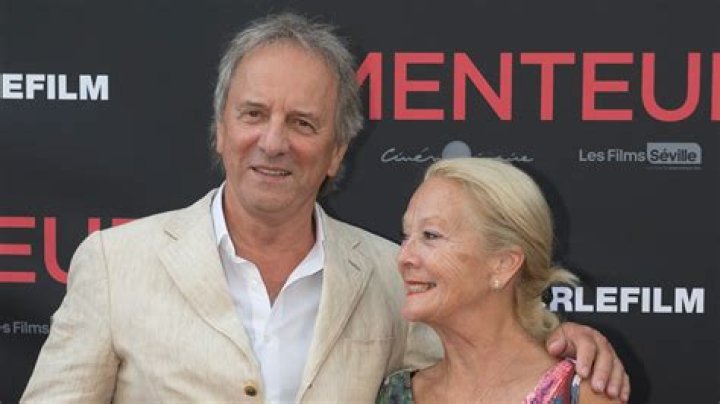 Who is Véronique Le Flaguais, wife of Michel Cote?