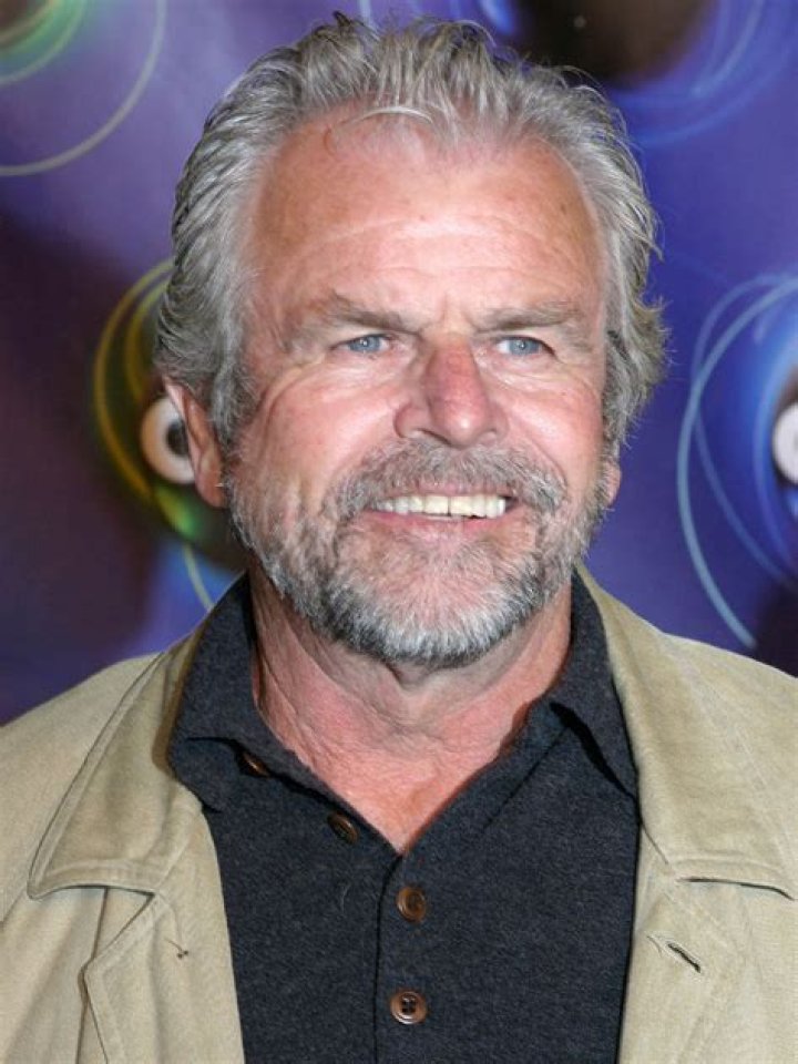 William Devane Biography - Facts, Childhood, Family Life & Achievements