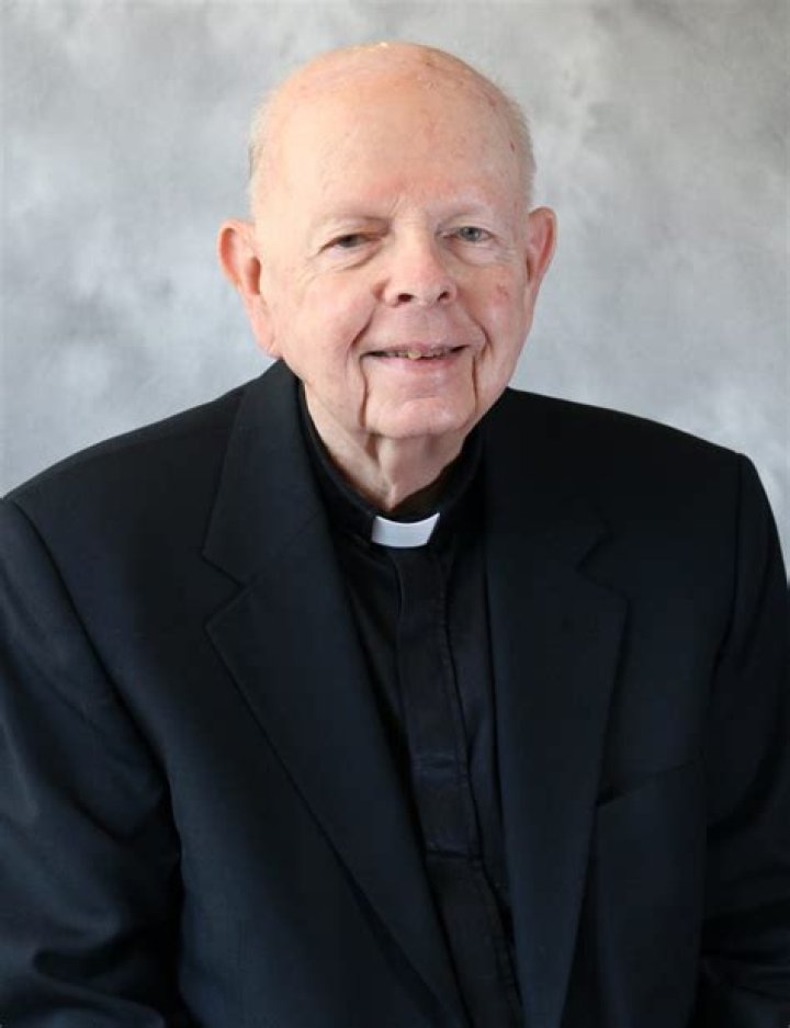 Dr. William Ward, MD – Bloomfield, MI