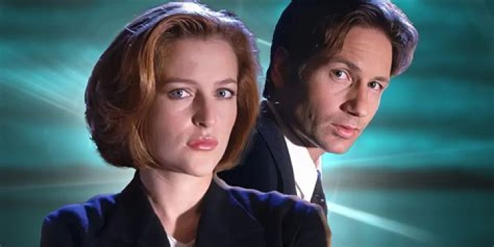 X-Files’ Gillian Anderson And The Crown’s Peter Morgan Break Up After 4 Years Of Dating