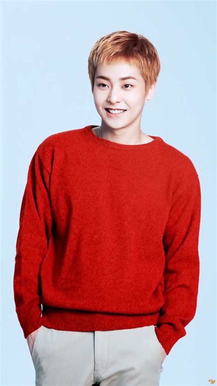 Xiumin (Kim Min-Seok) Biography - Facts, Childhood, Family & Achievements of South Korean Singer & Actor