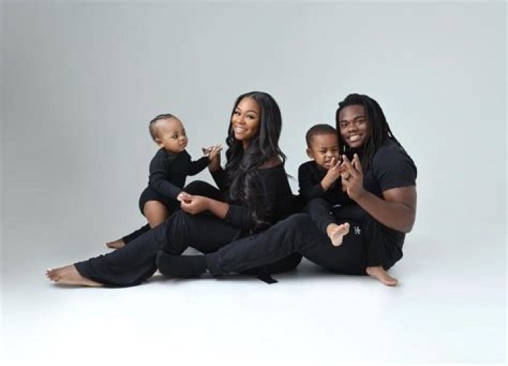 Yasmin Dugans (DeeJay Dallas Wife) Wiki, Bio, Age, Height, Weight, Husband, Net Worth, Facts