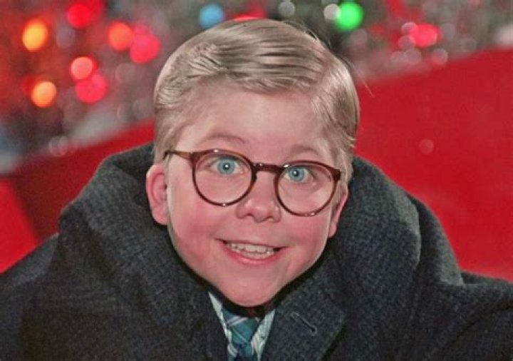 
You Can Sleep in Ralphie Parker’s Twin Bed at the Cleveland Home From ‘A Christmas Story’ 