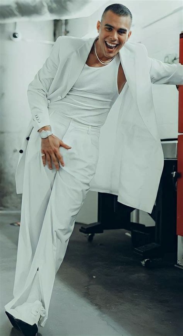 Zabdiel De Jesus - Bio, Facts, Family Life, Achievements