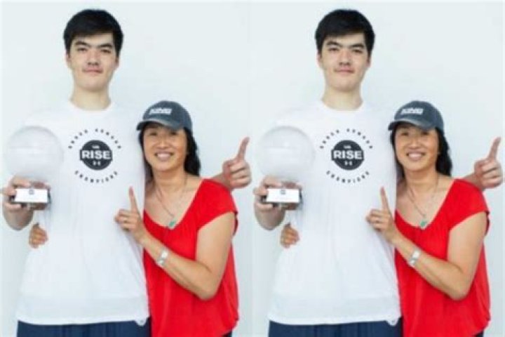 Zach Edey’s Parents: Meet His Mom and Dad