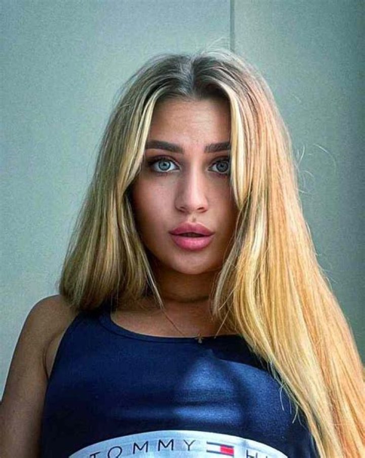 
Zclina Height, Weight, Net Worth, Age, Birthday, Wikipedia, Who, Nationality, Biography 