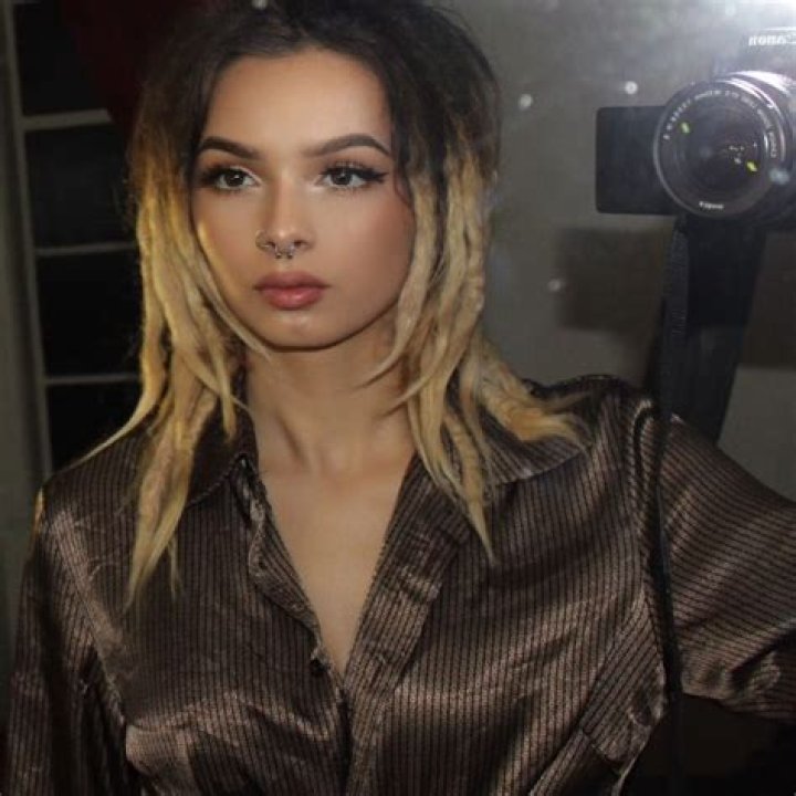 Zhavia Vercetti - Bio, Facts, Family Life of Singer